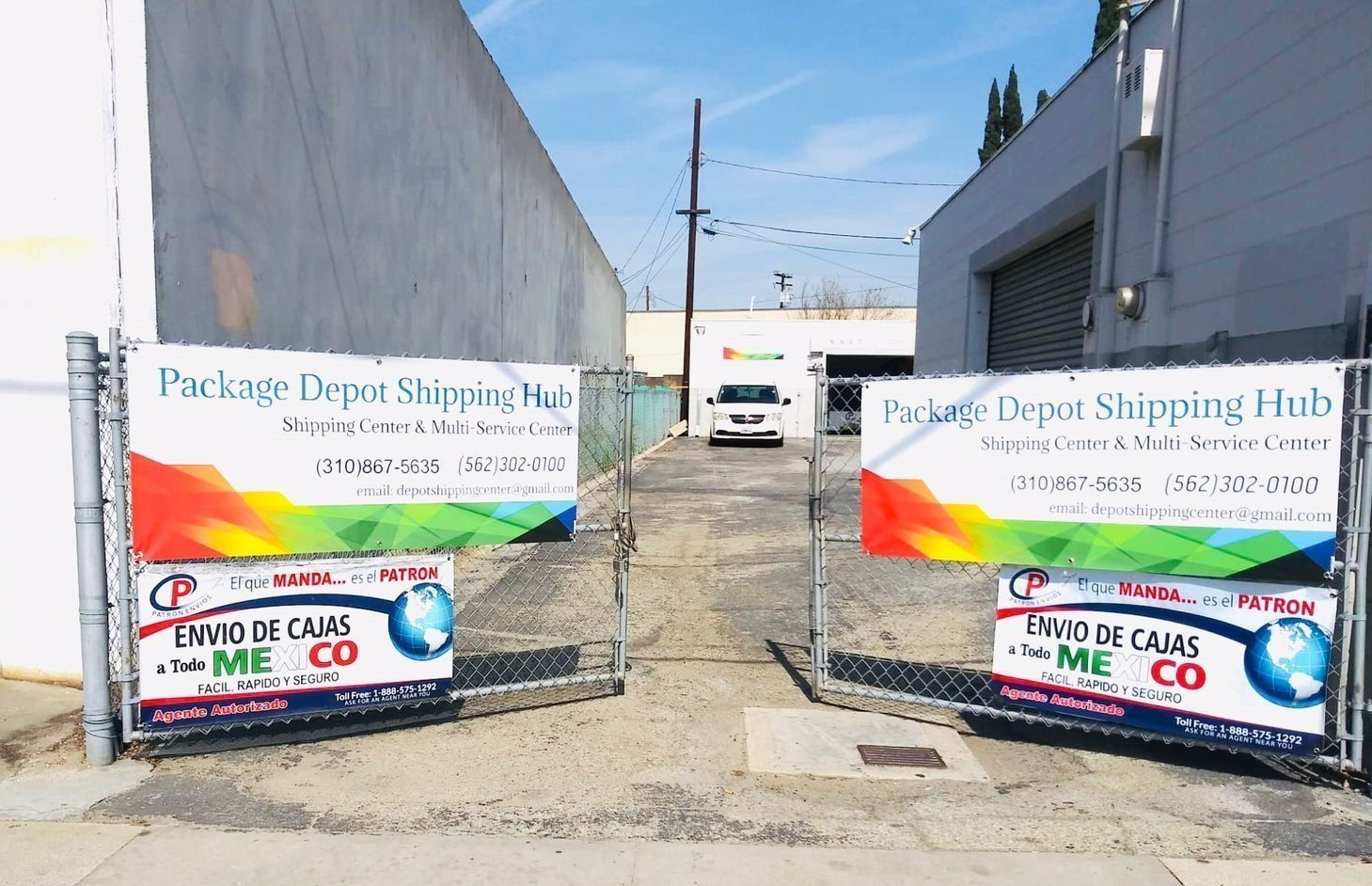 Luggage storage Cerritos Book Online LugLockers